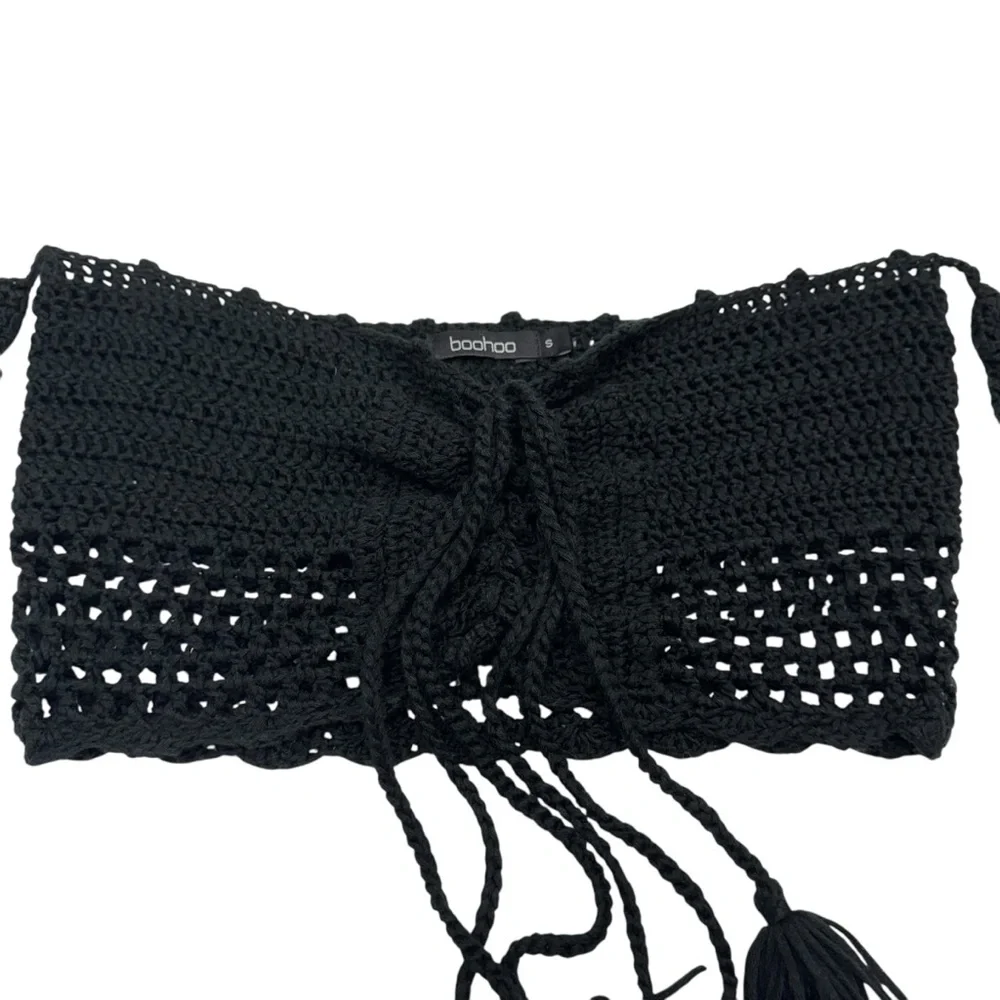 Boohoo Black Crochet Crop Top Womens S Strapless Goth Romantic Boho Fairy Grunge